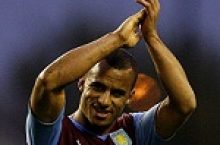 Aston Villa star Agbonlahor dimisses Sunderland speculation